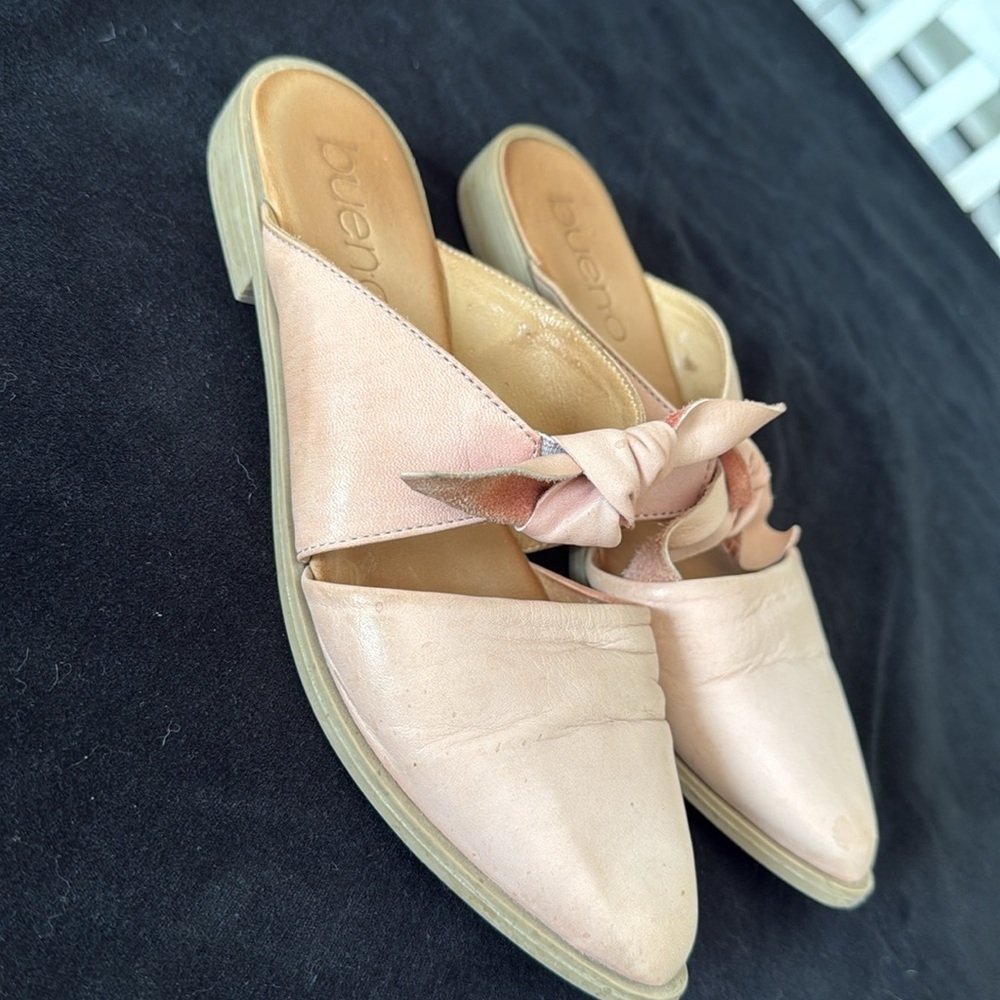 Bueno pale petal pink Leather Women's bow Mules size 36 - Picture 3 of 13